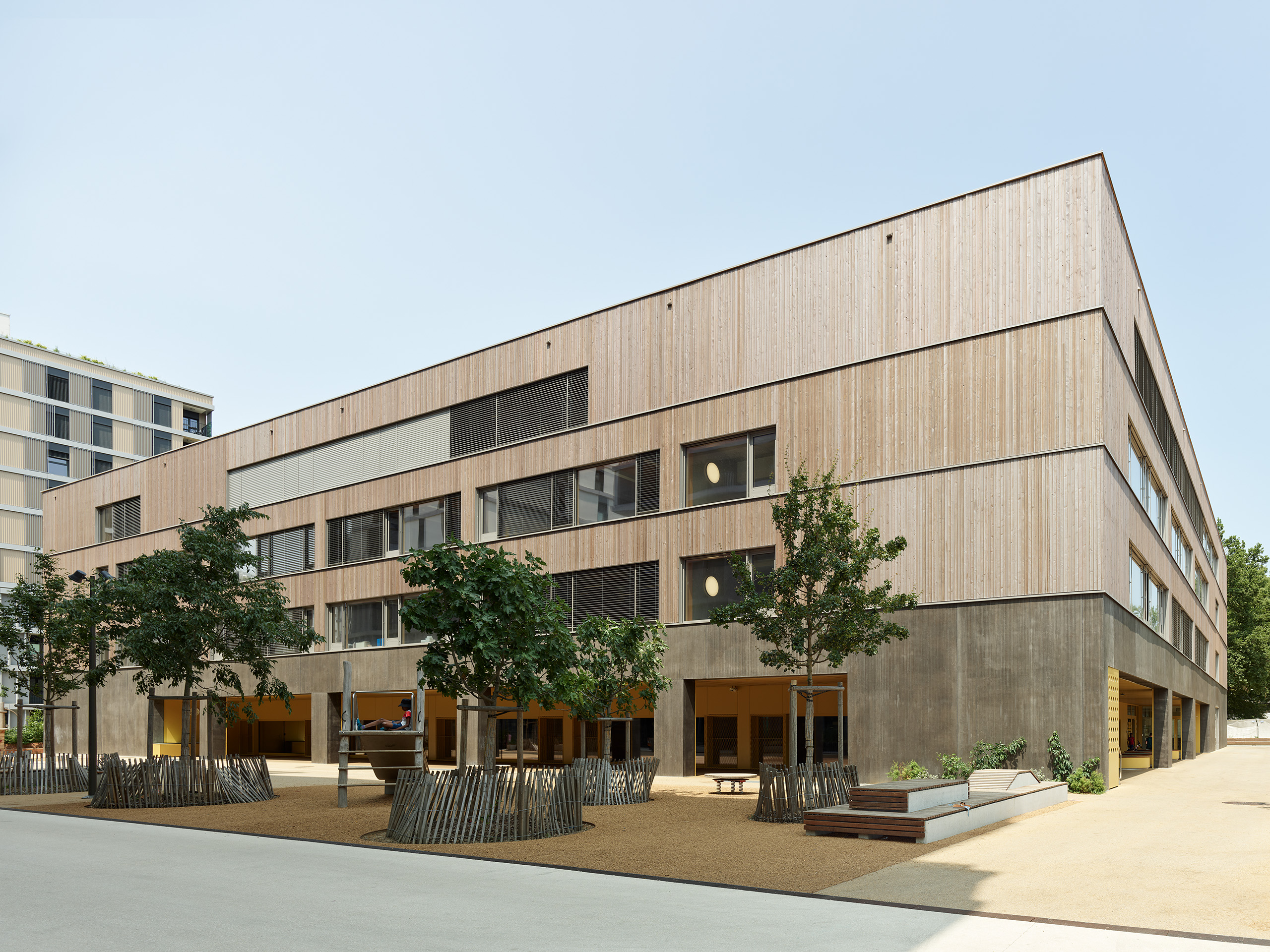 Ahp0090 AIQ4 017986 J2560